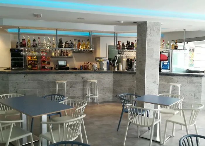 Hotel Brisa - Adults Only